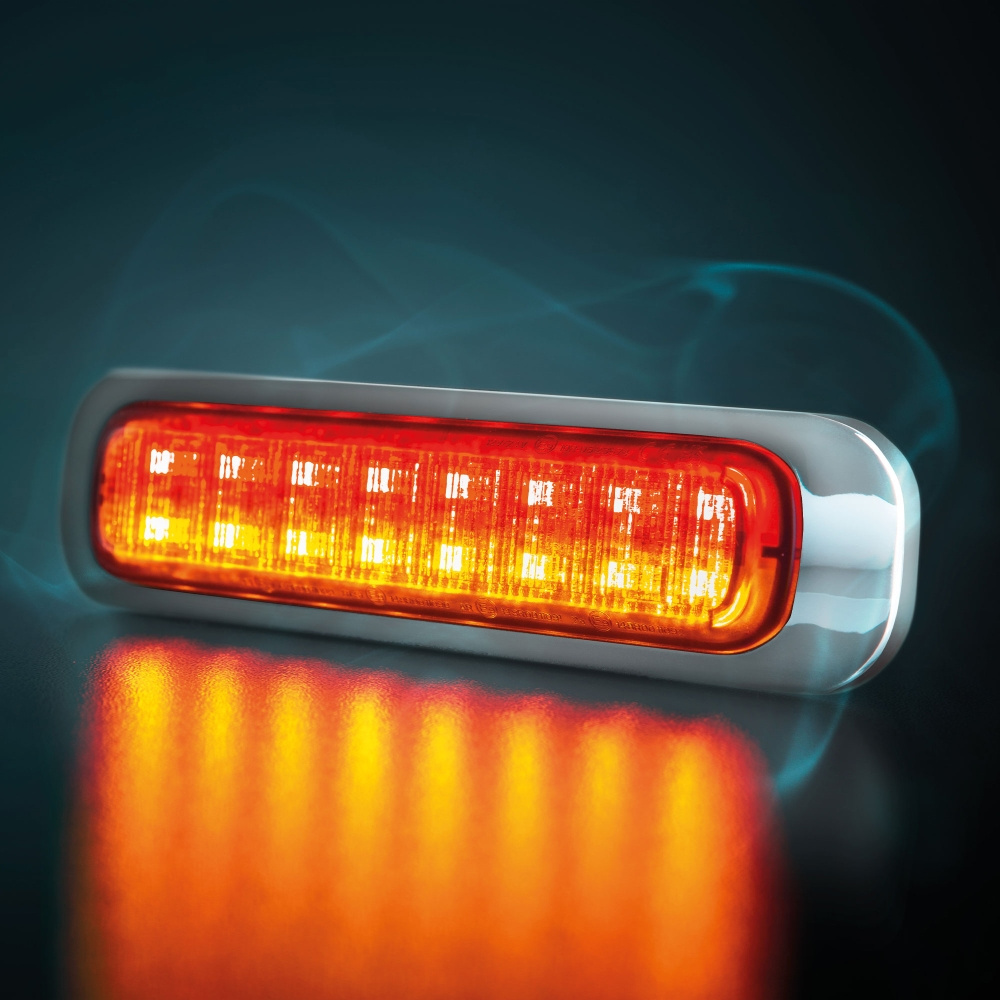 Strands Dark Knight Three Function Baglygter, Røget Linse