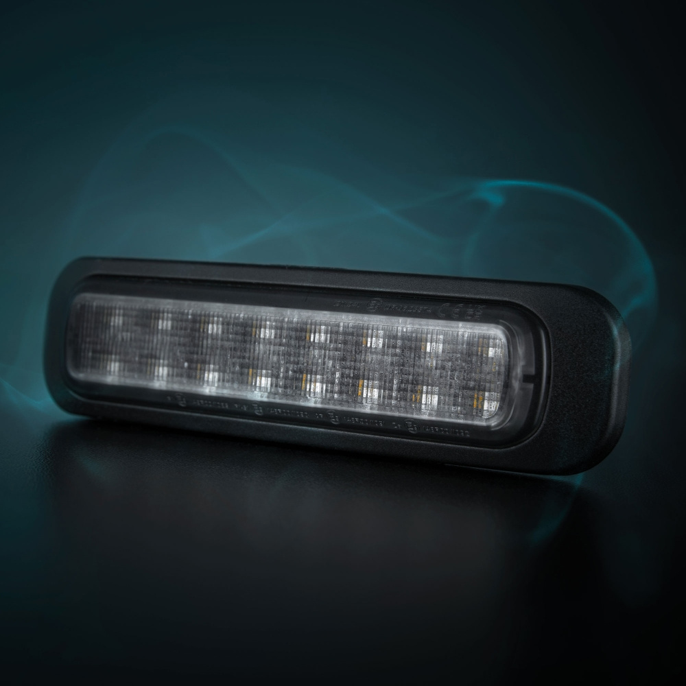 Strands Dark Knight Three Function Baglygter, Røget Linse