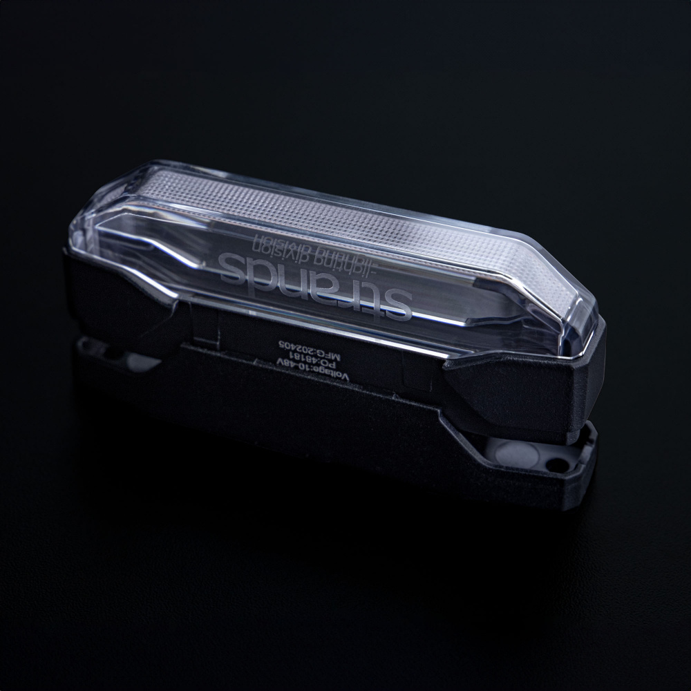 Strands Firefly Se Mig Sidemærke