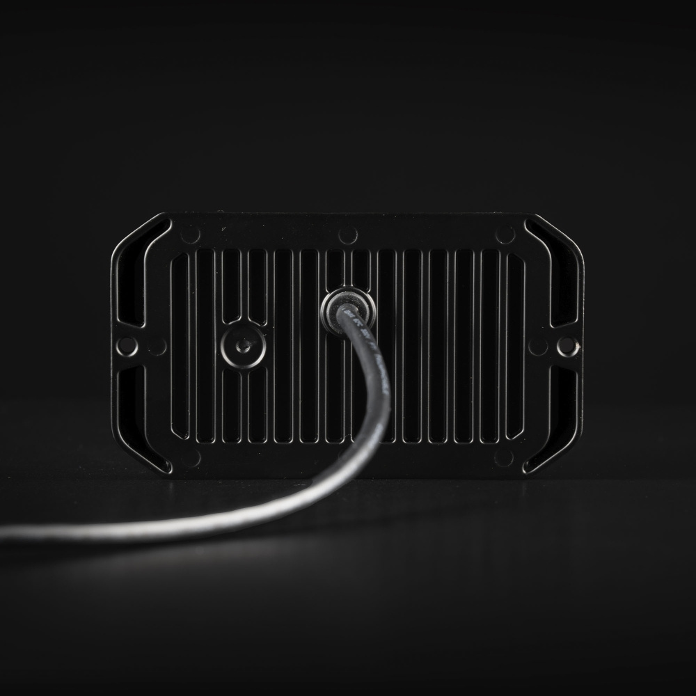 Strands Dark Knight Duo Riktat Blixtlys 18LED