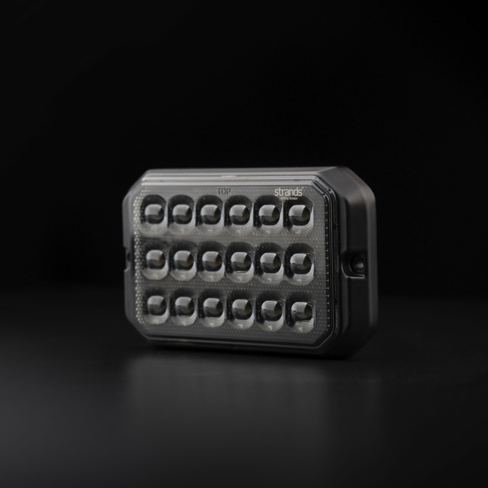 Strands Dark Knight Duo Riktat Blixtlys 18LED