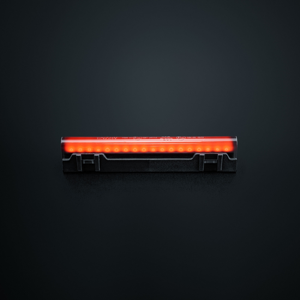 Strands Freedom Dark Line Rød Positionslys