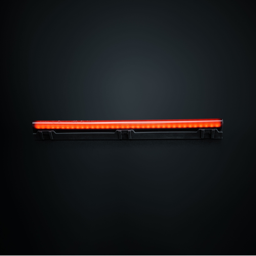 Strands Freedom Dark Line Rød Positionslys Lang