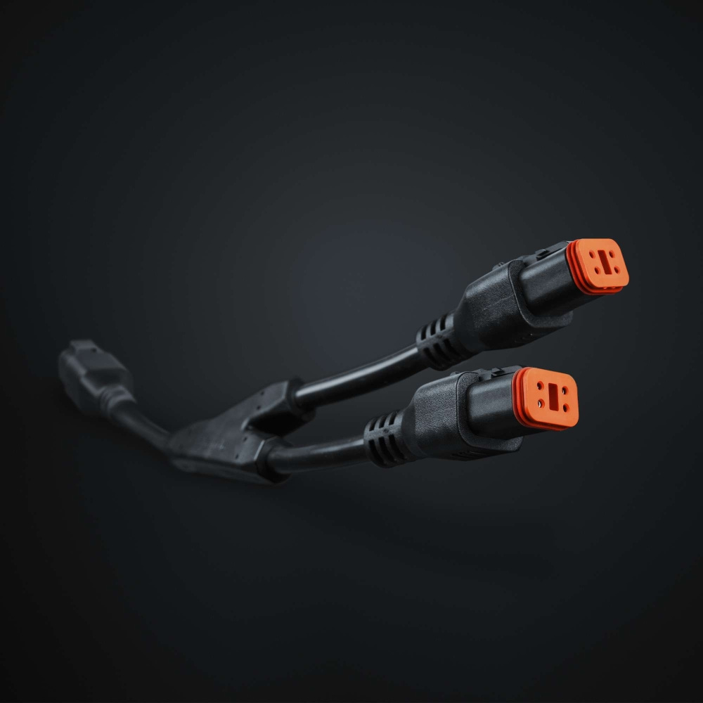 Strands Pro DT-splitter, 4-pin til 2x 4-pin stik