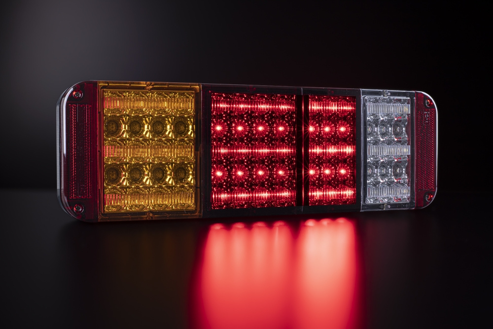 Strands Baglys 70LED 5 Funktioner 24V, Bag/Bremse/Blinklys/Bag/Dimmer