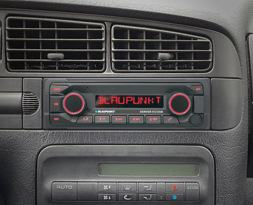 Blaupunkt Denver 412 DAB, holdbar stereo med DAB-radio og 3 par lavniveauudgange