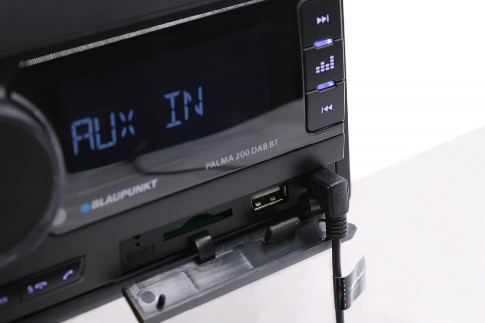 Blaupunkt Palma 200 DAB BT, 2-DIN med Bluetooth