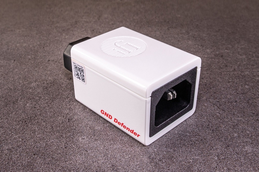 iFi Audio GND Defender, jordsløjfebryder