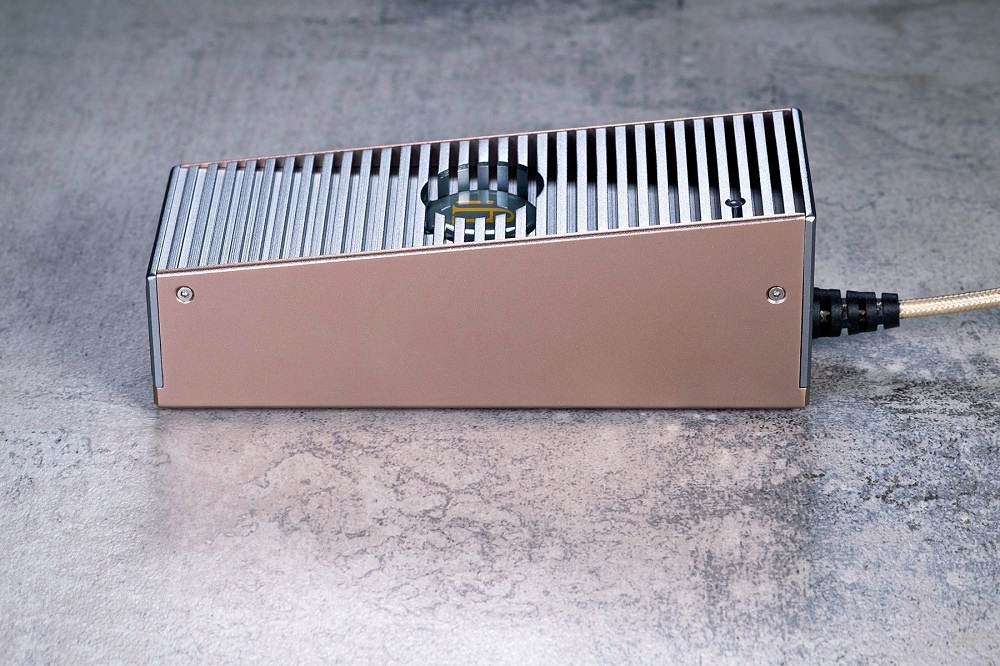 iFi Audio iPower Elite netadapter, 15V / 3.5A