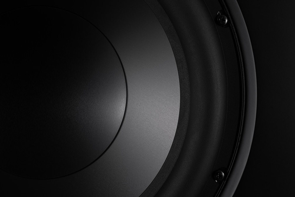 Dynavoice Challenger CSB-V15 aktiv subwoofer, hvid