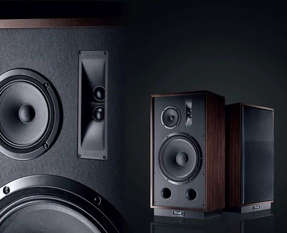 Magnat Transpuls 1500 golvhögtalare i retrodesign