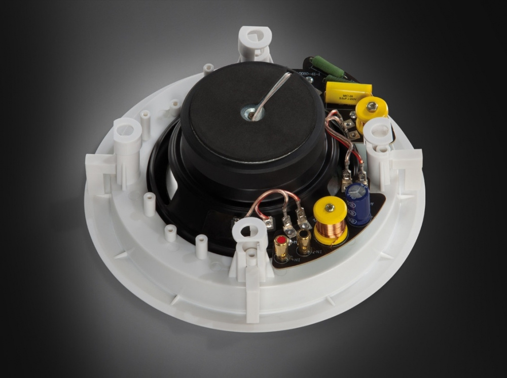 Dayton Audio MA1240 & 2 par Magnat ICP82 indbyggede højttalere