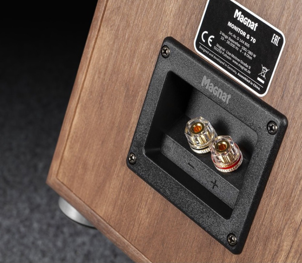 Marantz Model M1 & Magnat MS70 2.0 stereopakke, valnød