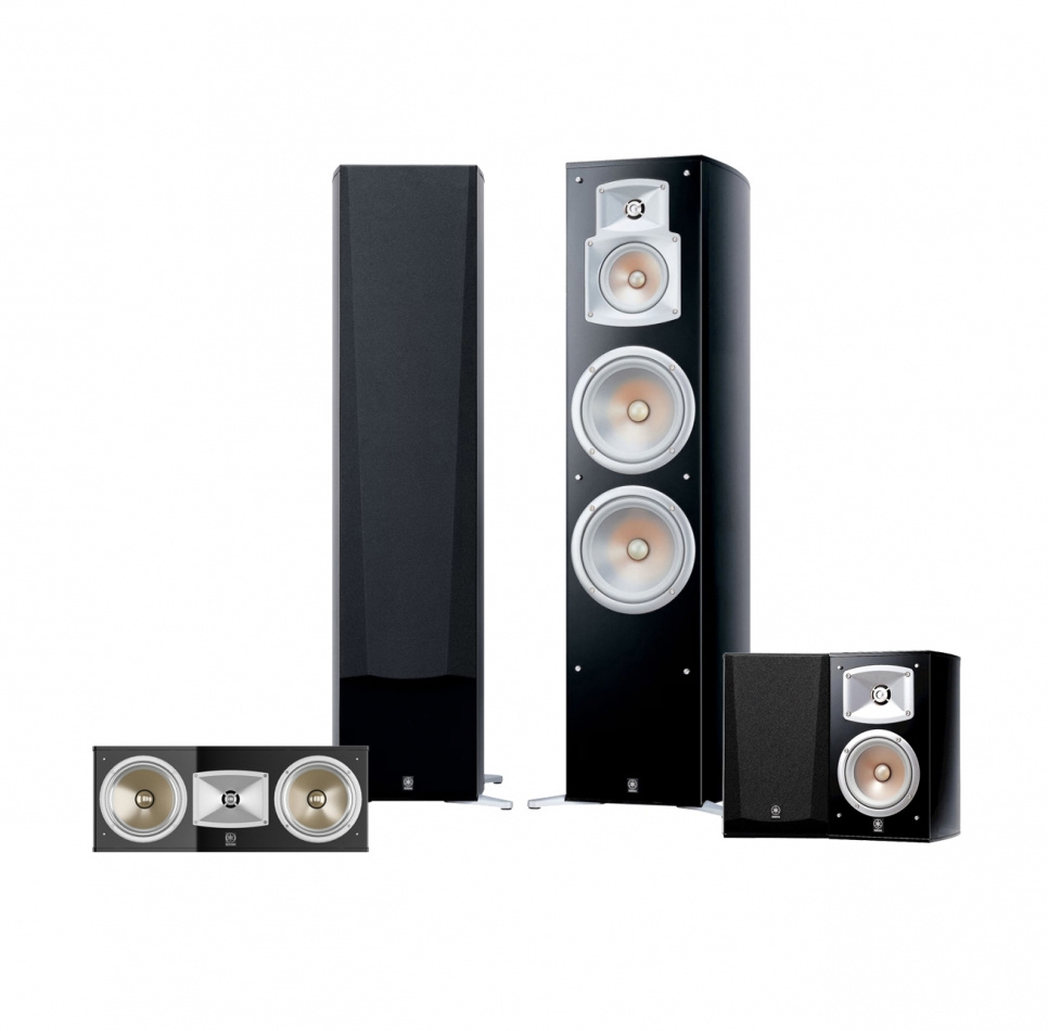 Yamaha NS-777 med center- og surroundhøjttalere, 5.0 højttalerpakke