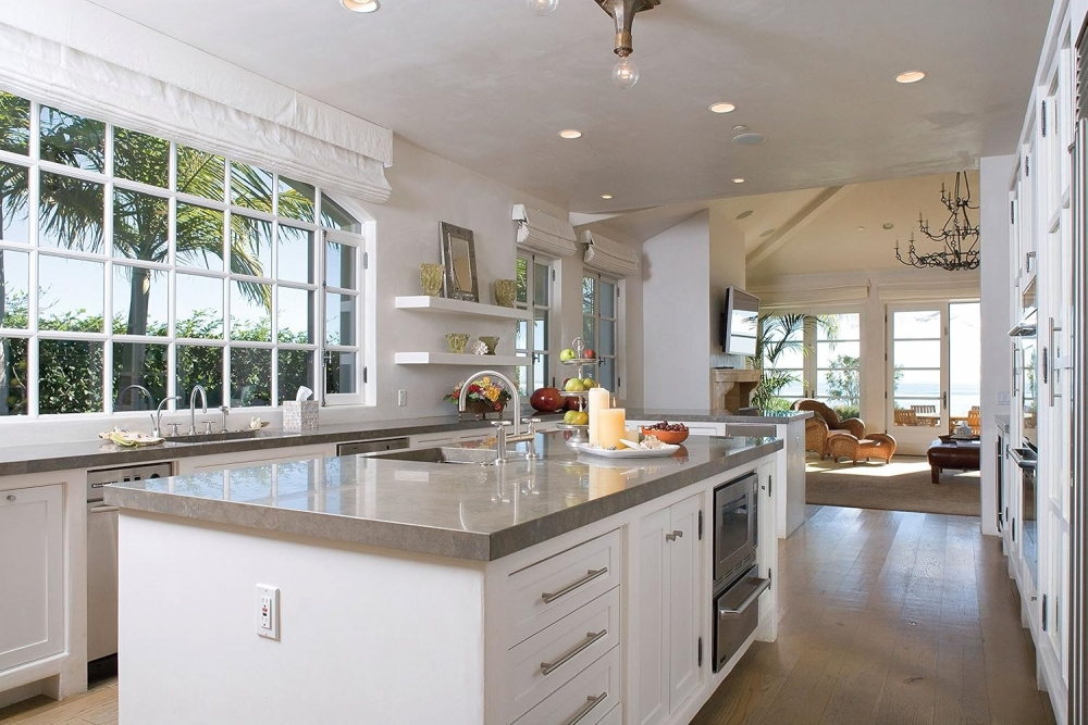 Yamaha NS-IC800 med Dynavoice CA802BT, installationspakke